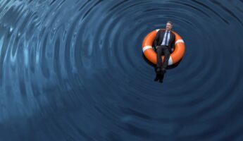 Distinciones 99 Sobrevivir